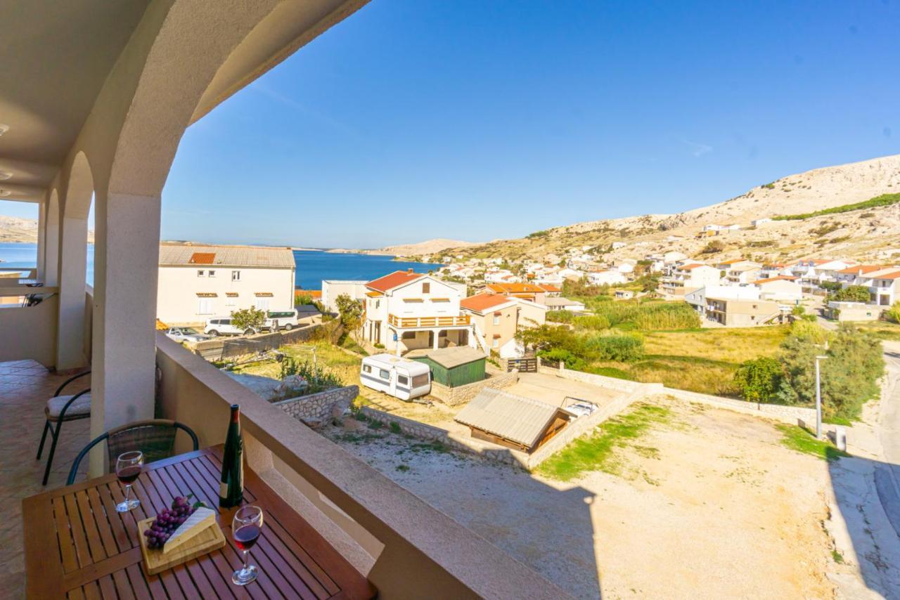 Apartment And Room Bacic Metajna Luaran gambar